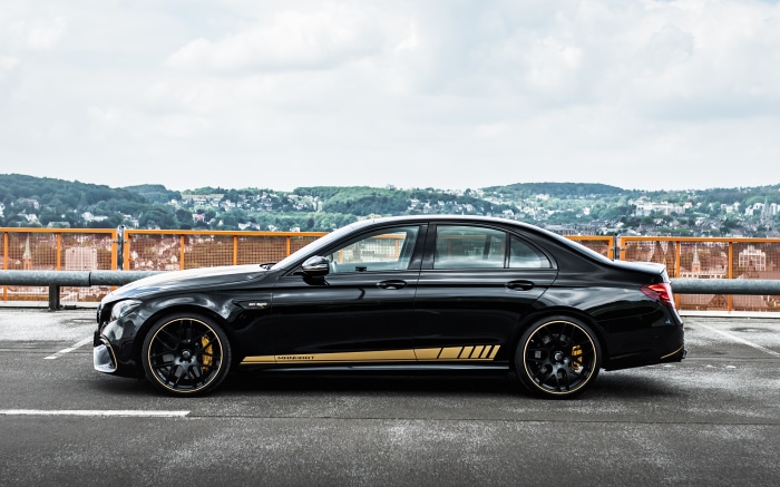 Black Manhart ER 800 Mercedes-AMG E 63 S 4K Sedan