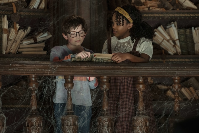 Nightbooks 4K: Winslow Fegley and Lidya Jewett