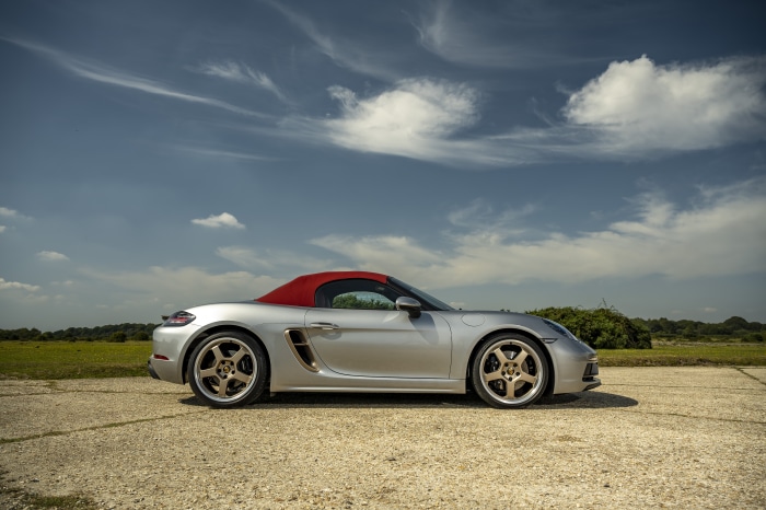 Silver Porsche Boxster Cabriolet 4K