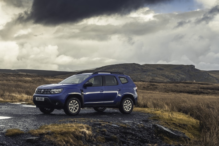 Blue Dacia Duster SUV 4K