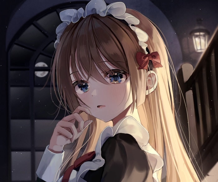 Maid girl with brown hair and blue eyes
