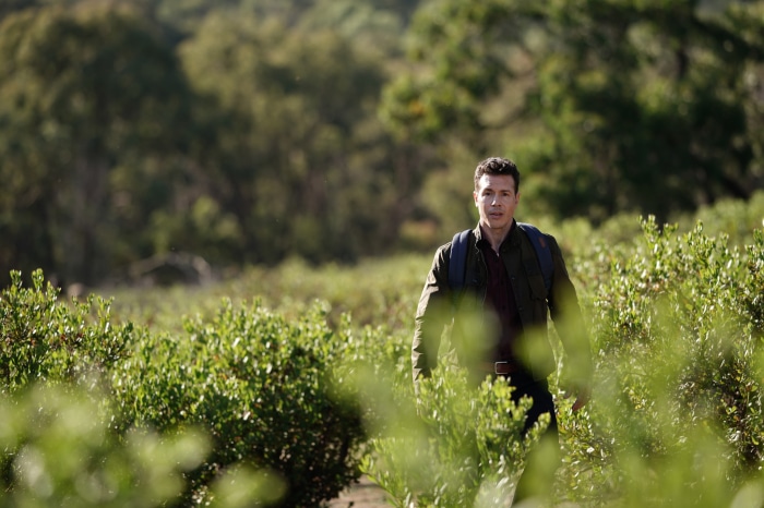 Jon Seda in La Brea