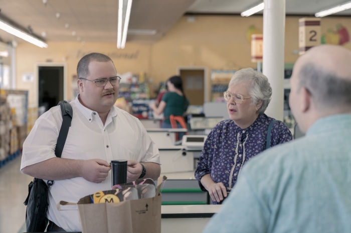 Paul Walter Hauser in Queenpins 4K