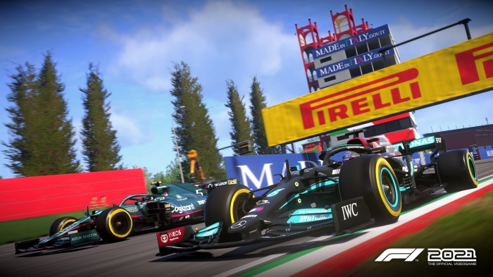 F1 2021 Aston Martin and Mercedes Race Cars