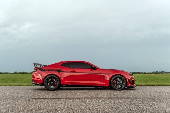 Red Chevrolet Camaro ZL1 The Exorcist 4K