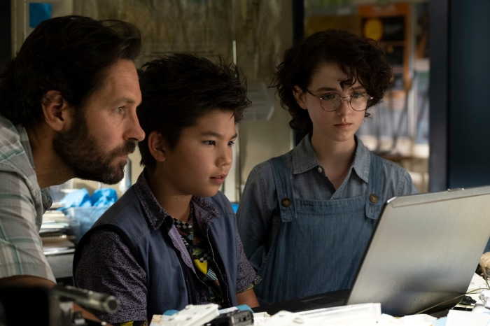 Paul Rudd, Logan Kim, and Mckenna Grace in Ghostbusters: Afterlife