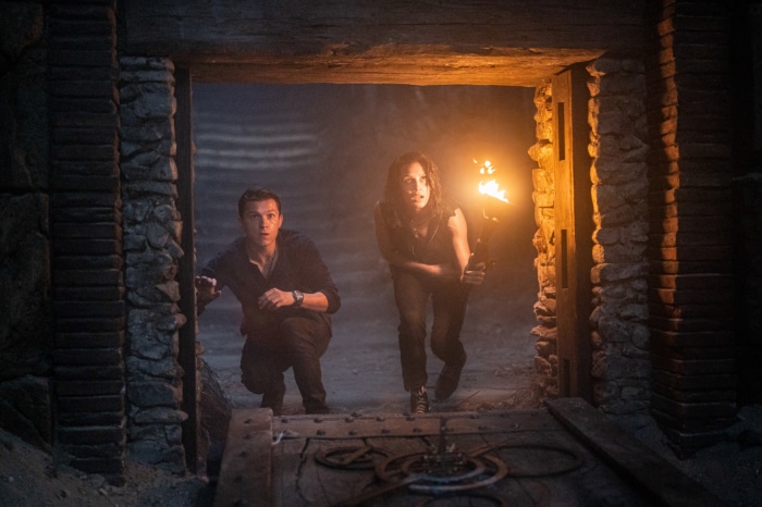 Nathan Drake and Chloe Frazer in Uncharted