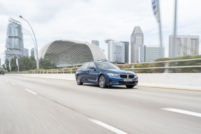 BMW 5 Series 4K Luxury Line