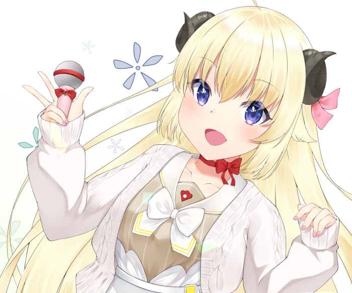 Tsunomaki Watame from Hololive holding a microphone