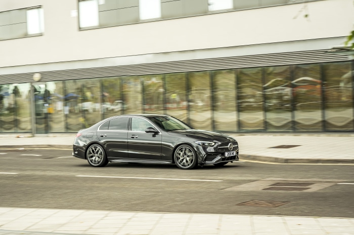 Mercedes-Benz C 300 d AMG Line Sedan