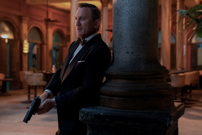 Daniel Craig as James Bond in No Time To Die 4K
