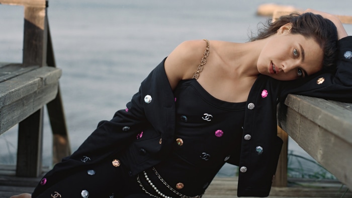 Margaret Qualley in Chanel 4K