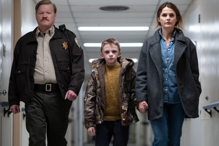 Jesse Plemons, Keri Russell, and child in Antlers