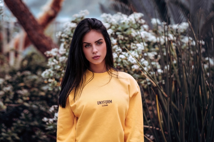 Marlen Valderrama Alvaréz in Yellow Unyform Clothing
