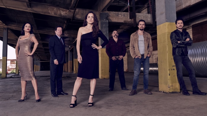 Alice Braga and cast from Queen of the South