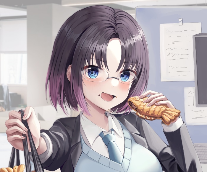 Elma from Miss Kobayashi's Dragon Maid eating Taiyaki