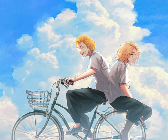 Mikey and Takemichi from Tokyo Revengers on a bicycle