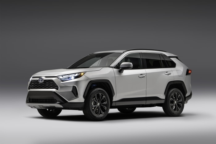 Toyota RAV4 SE Hybrid SUV
