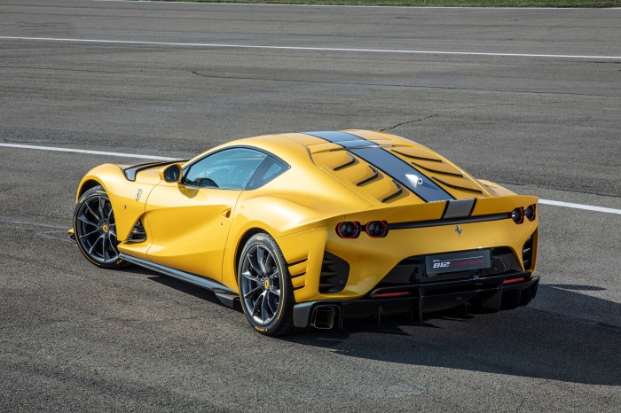Yellow Ferrari 812 Competizione 4K