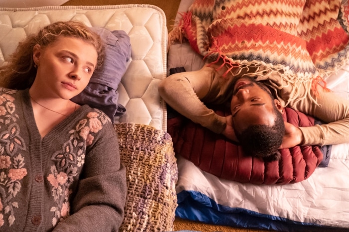 Mother/Android Algee Smith and Chloë Grace Moretz