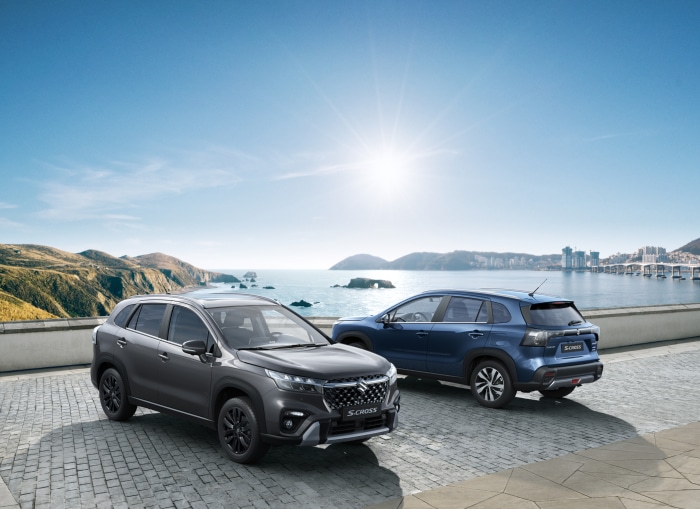 Suzuki S-Cross Hybrid 4K SUV