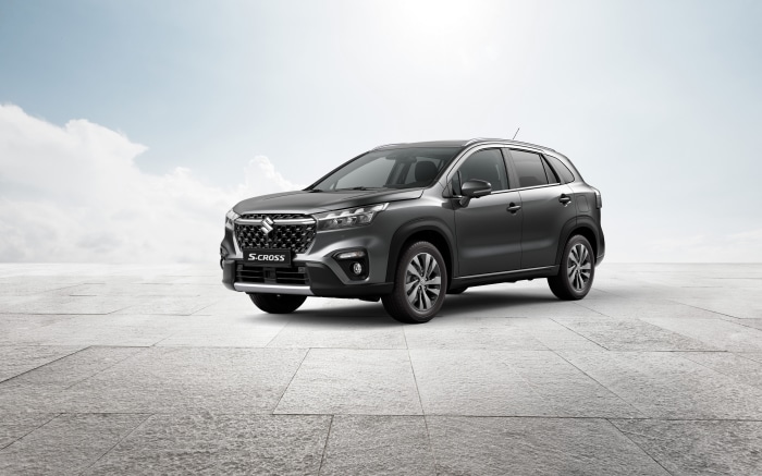 Suzuki S-Cross Hybrid 4K SUV