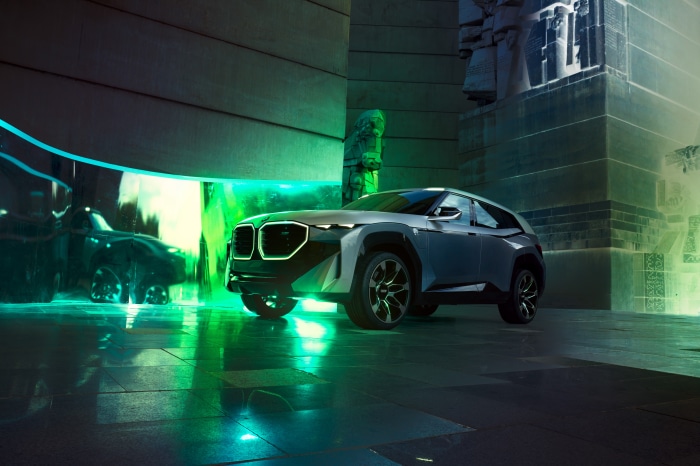 BMW Concept XM SUV in futuristic setting