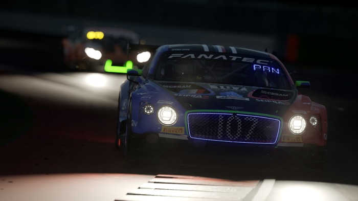 Bentley Continental GT3 Fanatec PAN 4K