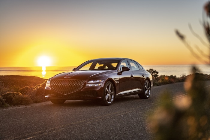 Genesis G80 4K