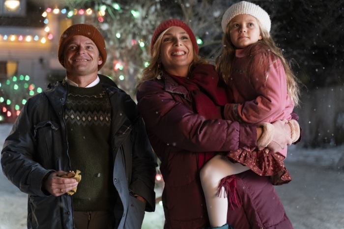 Steve Zahn and June Diane Raphael in 8-Bit Christmas 4K