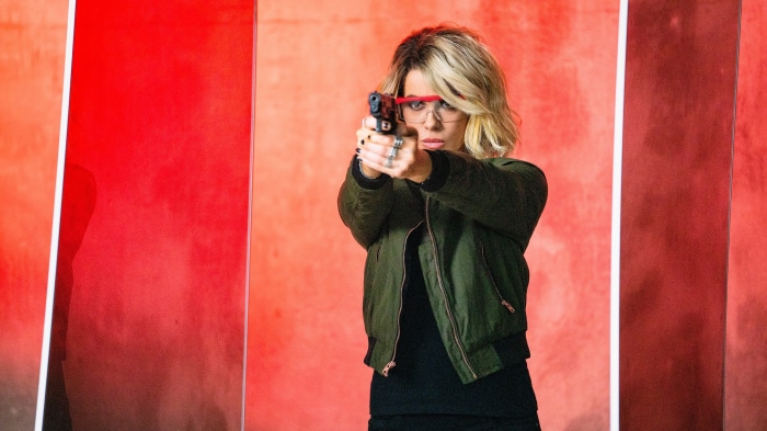 Kate Beckinsale as Lindy in Jolt 4K