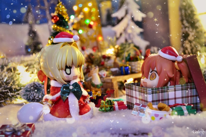 Padoru figures in Christmas setting