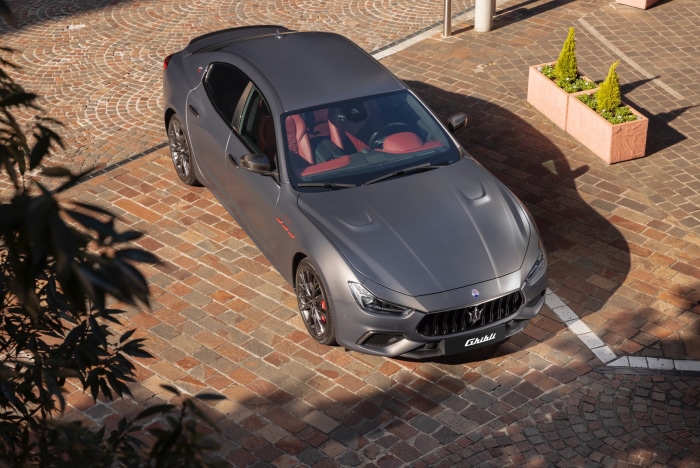 Maserati Ghibli Trofeo Carbon Pack