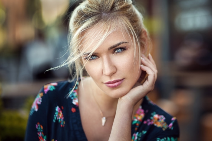 Eva Mikulski portrait
