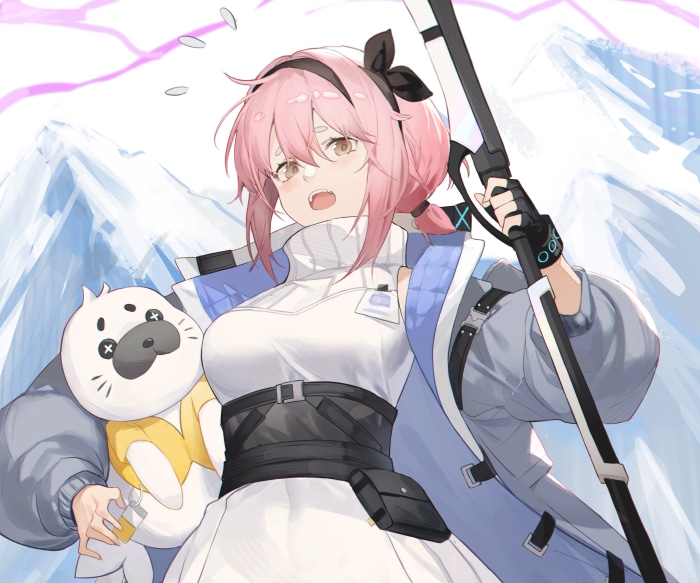 Pudding from Arknights holding a seal plush