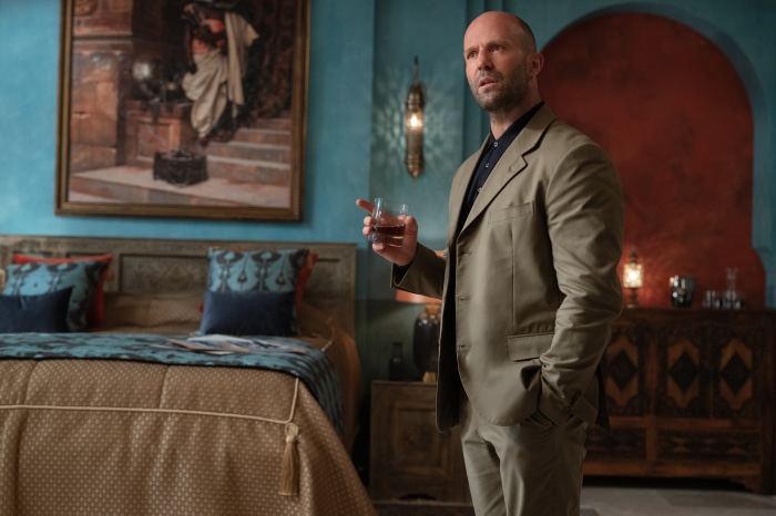 Jason Statham in Operation Fortune: Ruse de Guerre