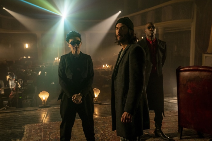 Neo and Morpheus from The Matrix Revolutions 4K