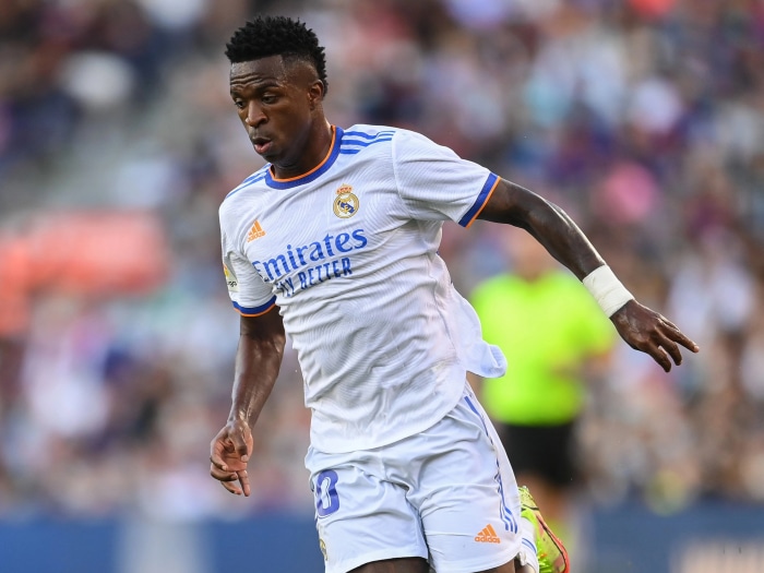 Vinícius Júnior in Real Madrid kit