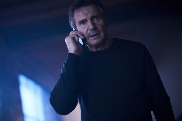 Liam Neeson on Phone in Blacklight 4K