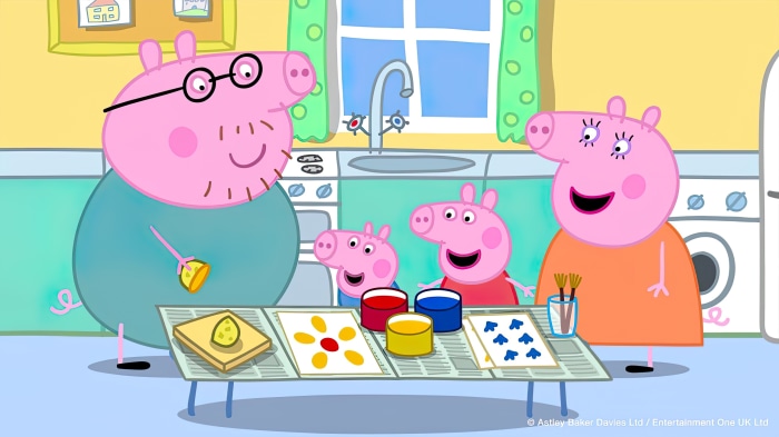 Peppa Pig family painting