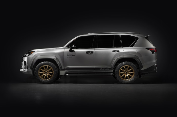 Lexus LX 600 J.ADS SUV