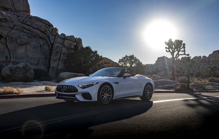 White Mercedes-AMG SL Cabriolet in Joshua Tree National Park