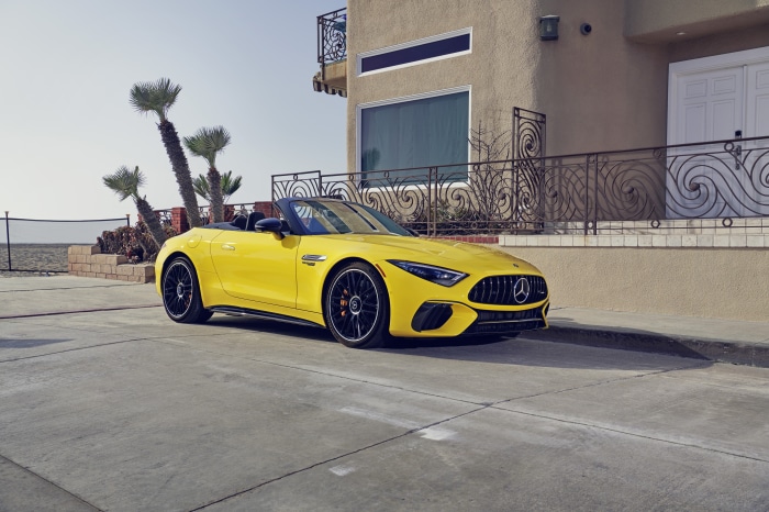 Yellow Mercedes-AMG SL 63 4MATIC Cabriolet