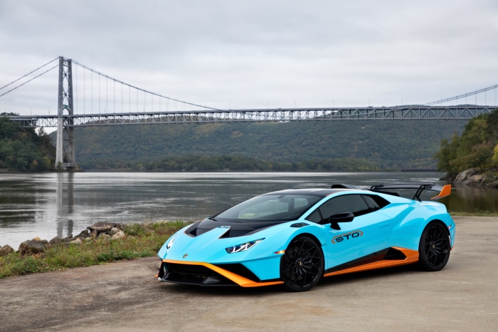 Lamborghini Huracán STO
