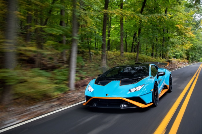 Lamborghini Huracán STO