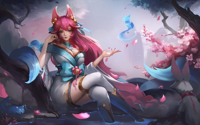 Ahri from League of Legends with spirit foxes