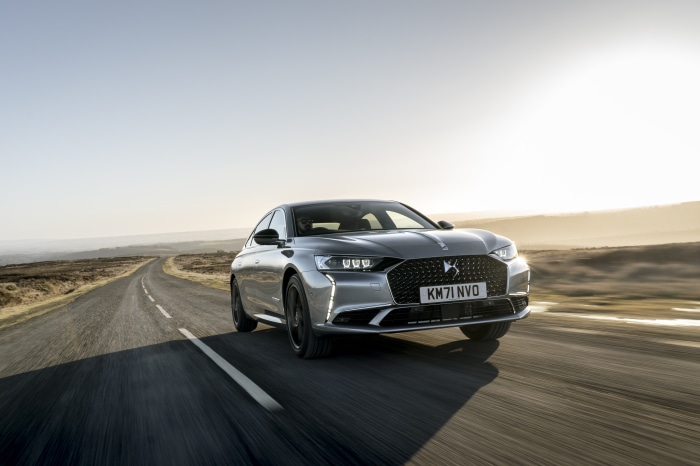 DS 9 E-Tense Performance Line driving on a road