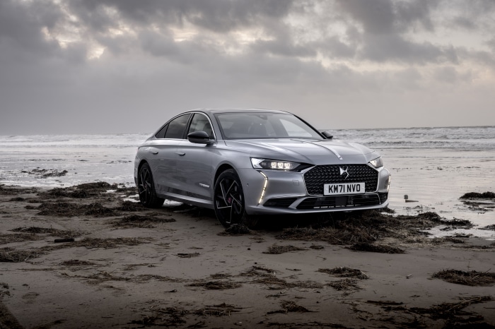 DS 9 E-Tense Performance Line car on a beach
