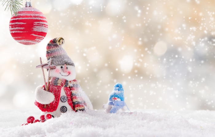 Artistic Snowman 4K Winter Scene