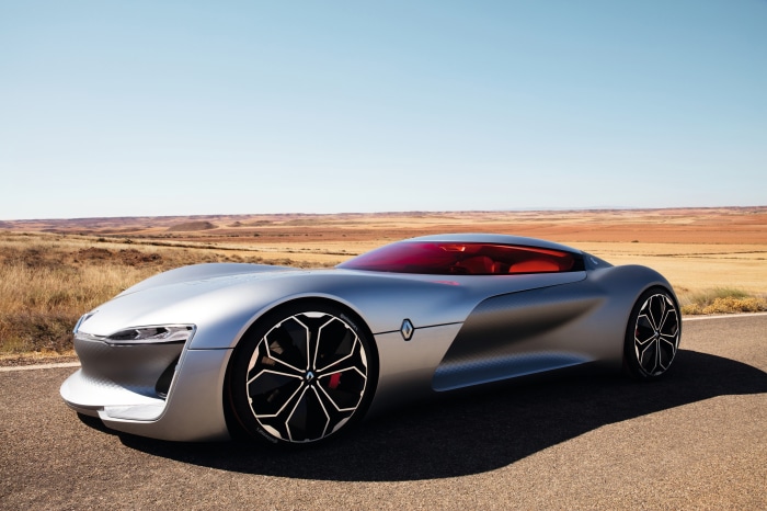 Renault Trezor Concept Car in desert landscape